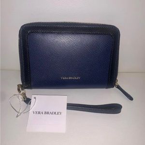Vera Bradley Grab Go lether Wristlet